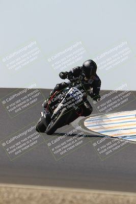 media/Sep-06-2025-CRA (Sat) [[cd32356307]]/Races/Race 4/